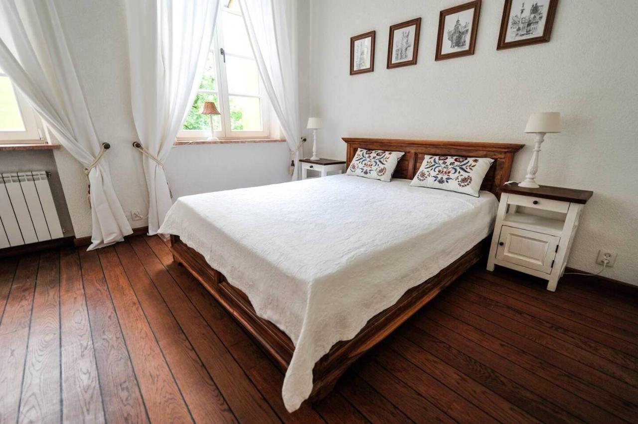 Castle Square Apartment วอร์ซอ ภายนอก รูปภาพ